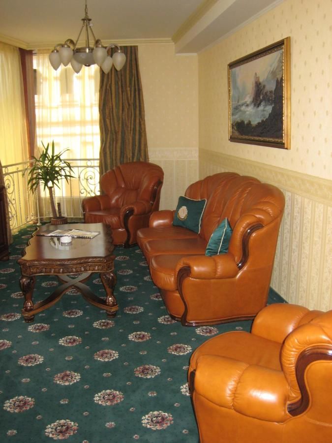 Отель Atrium Hotel Ивано-Франковск-13
