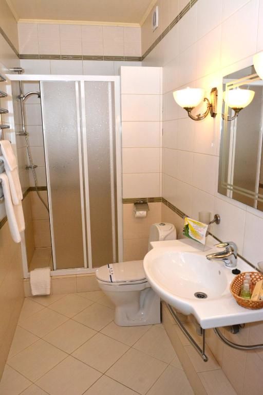Отель Atrium Hotel Ивано-Франковск-41