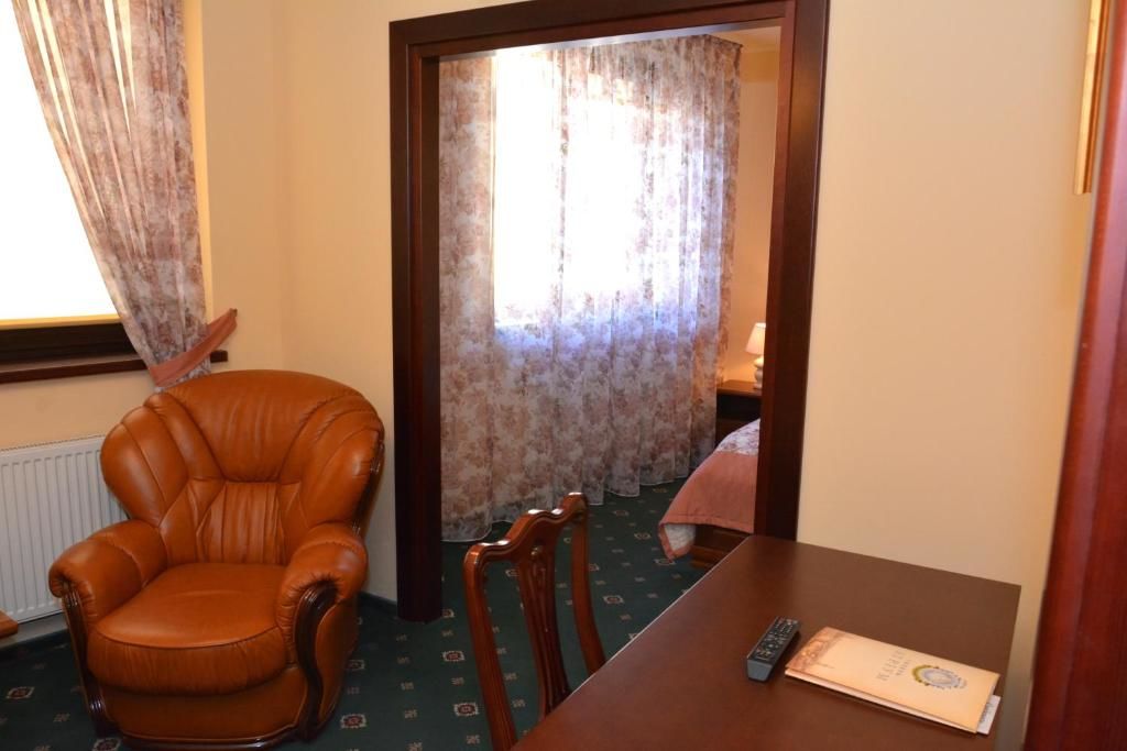 Отель Atrium Hotel Ивано-Франковск-42
