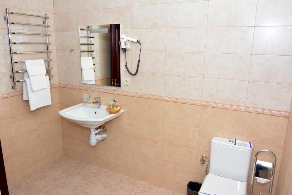 Отель Atrium Hotel Ивано-Франковск-54