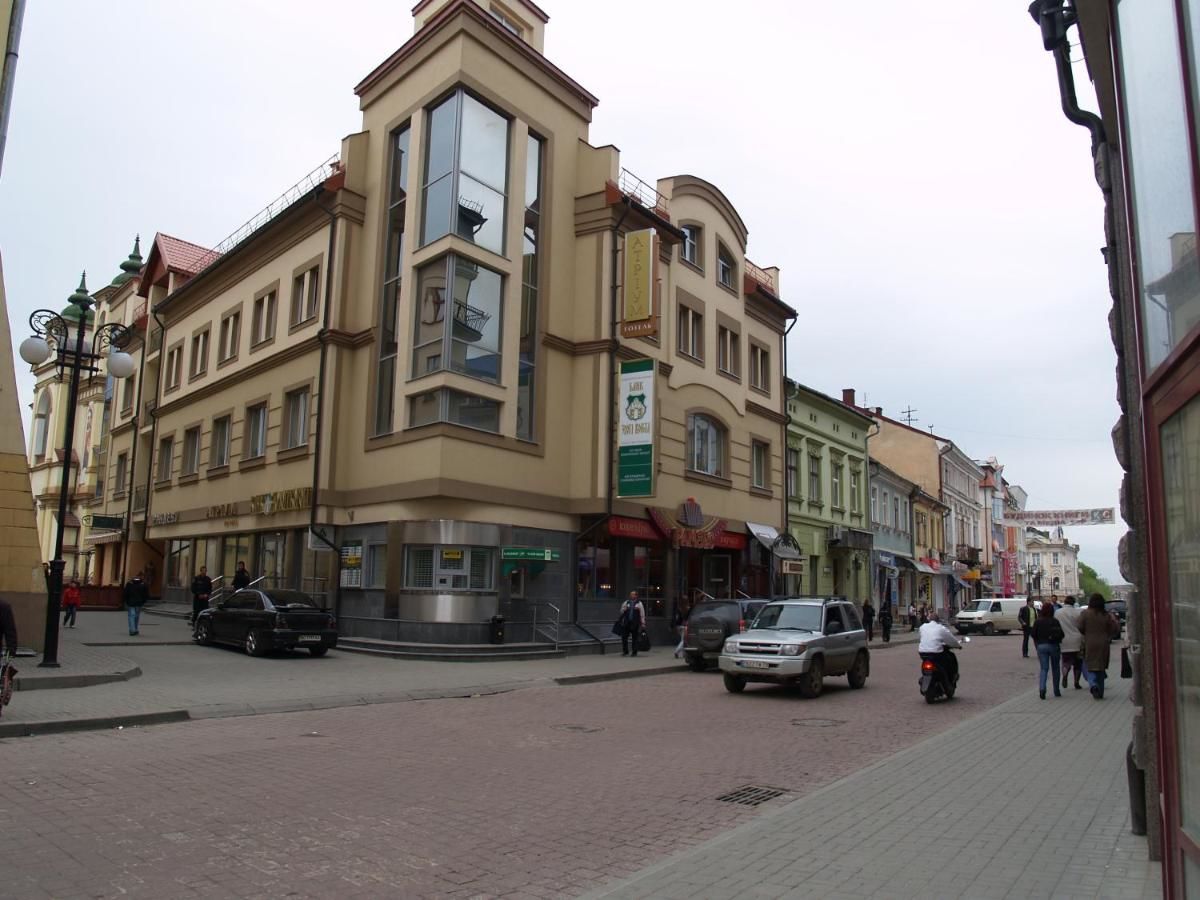Отель Atrium Hotel Ивано-Франковск-10