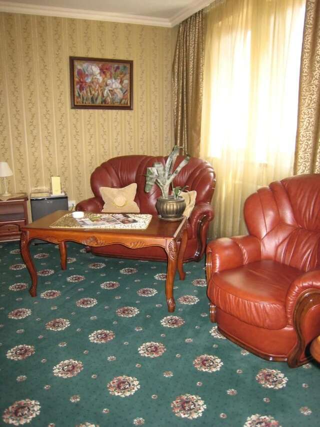 Отель Atrium Hotel Ивано-Франковск-16
