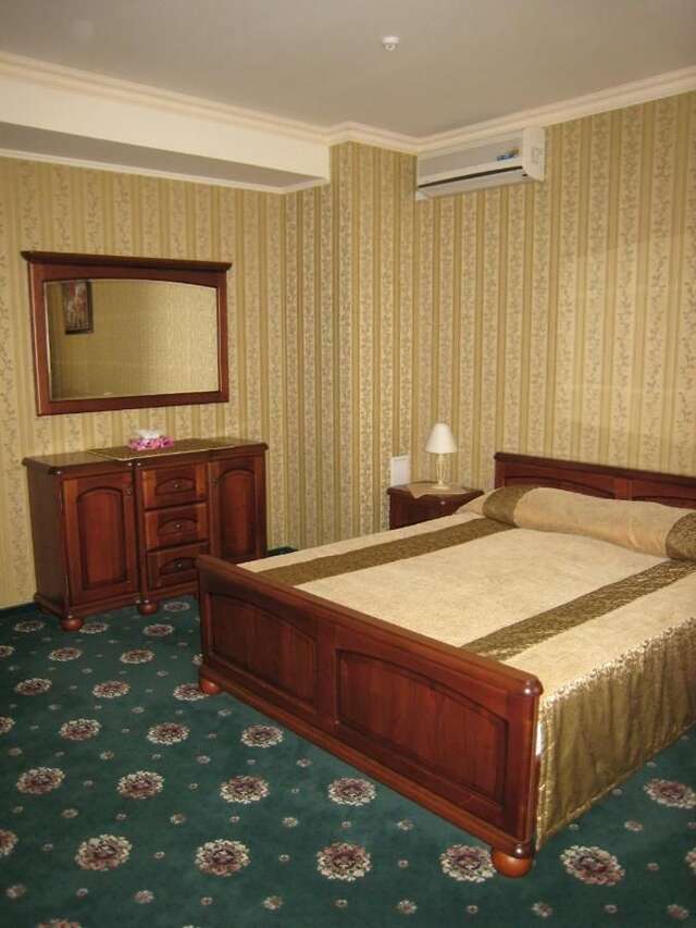 Отель Atrium Hotel Ивано-Франковск-11